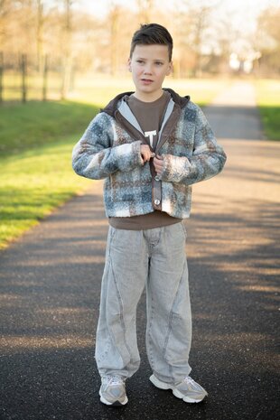 sweat stof als voering en kapuchon cardigan robin uit poppy 27