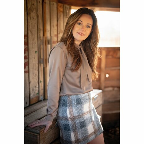 04753-001_voor  Jack Jessy en Skirt Tess uit poppy 27