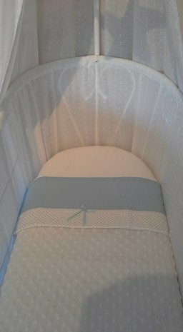 wiegbekelding cotton voile nop wit wieg &amp; dekentjes witte minky@droomzolderwiegjesvantoen
