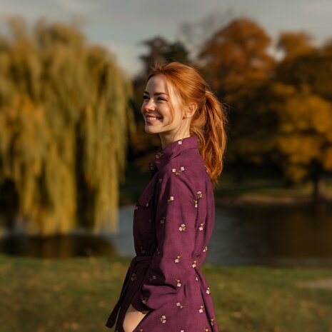 Poppy smalle rib corduroy met geborduurde bloemetjes  -01958.002_kickenstoffen