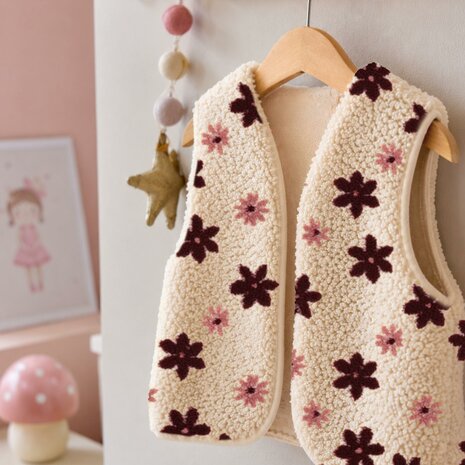 Poppy Teddy Jacquard Flowers 01954.007 kickenstoffen - voorbeeld junna gilet