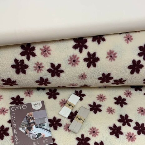 teddy 4220030 met natural tricot 5160018 - bias tricot ecru 054 en  natural 320- cato naaipatroon