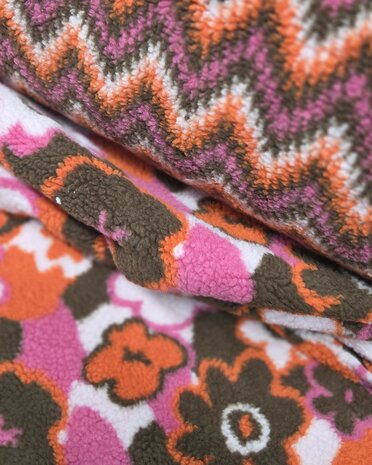 Qjutie jacquard teddy chevron en bloem kickenstoffen