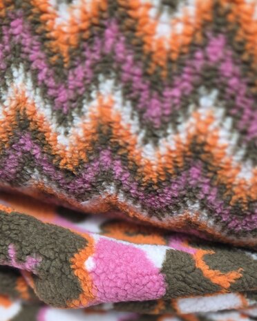 Qjutie jacquard teddy chevron en bloem kickenstoffen