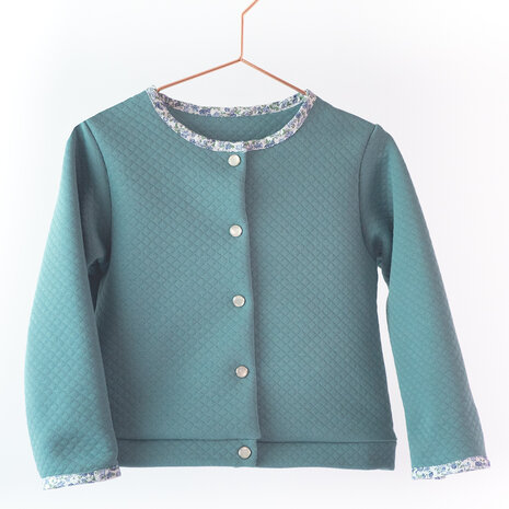 Ikatee VEGA naaipatroon babygilet en jasje | KicKenStoffen