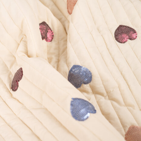 Qjutie quilted stof pailletten harten ecru