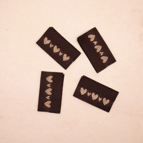 Label 'Glitter Hearts' 4pcs - loop en label - kickenstoffen
