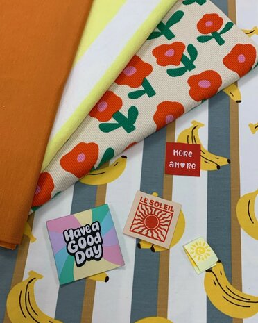labels en stoffen van kickenstoffen