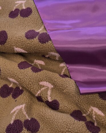 kersen teddy met radame voering en iris may patterns- kickenstoffen