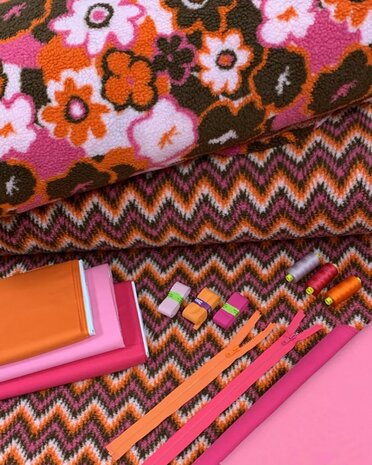 teddy met bijpassende voering en boord en fournituren chevron en bloemen qjutie