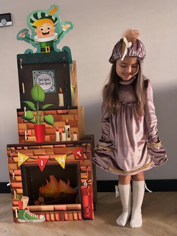 Sinterklaas stof - pieten jurkje gemaakt door sewing sjan