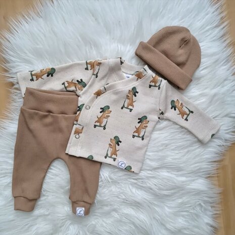 newborn setje hondjes en effen ribtricot soft kickenstoffen gemaakt door leniesminiatelier