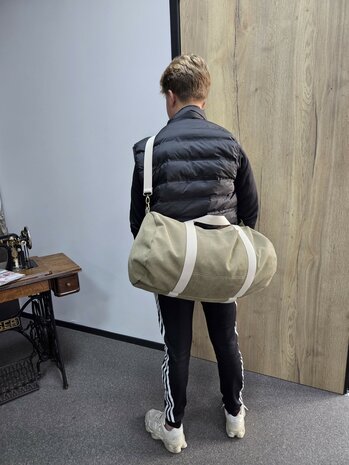 voorbeeld zware canva stof van Bag Remi uit Poppy 26 - kickenstoffen