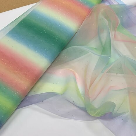 Regenboog Bruidstule met Glitters  Pastel Tule