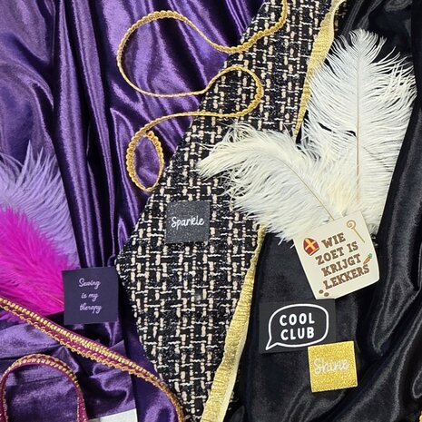 zwarte pieten stoffen met leuke labels van loop en label
