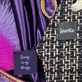 zwarte pieten stoffen met leuke labels van loop en label sparkle sewing is my therapie