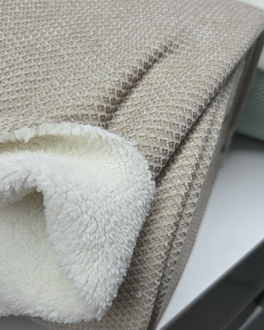 Double Face Boucl&eacute; Beige Ecru  Qjutie Kids  KicKenStoffen