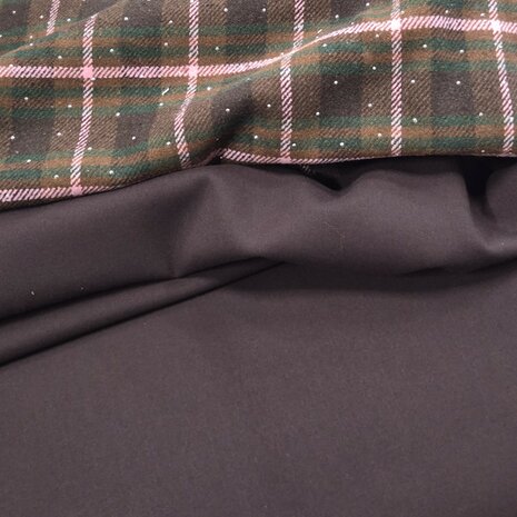dikke ruiten flanel met studs en bruine stretch gabardine kickenstoffen