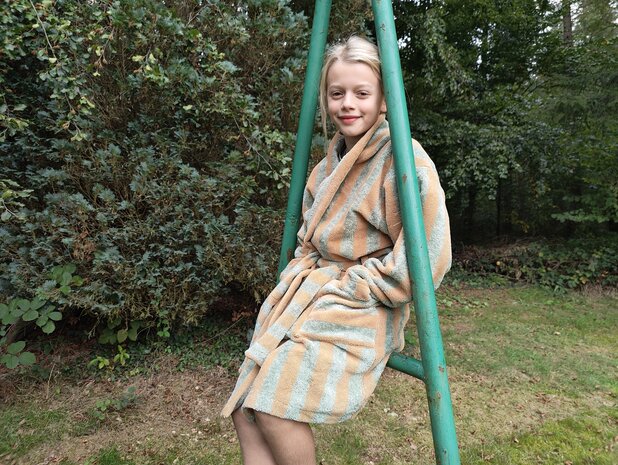 robin badjas van bamboe katoen fleece badstof - kickenstoffen -wisj