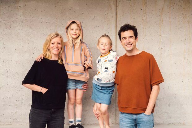 Norino-sweater-sewing-pattern-kids-adults-unisex