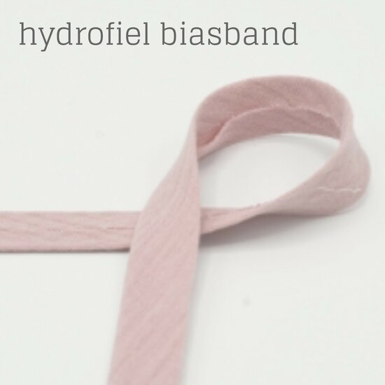 licht oud roze biasband gemaakt van hydrofiel Qjutie kids @kickenstoffen