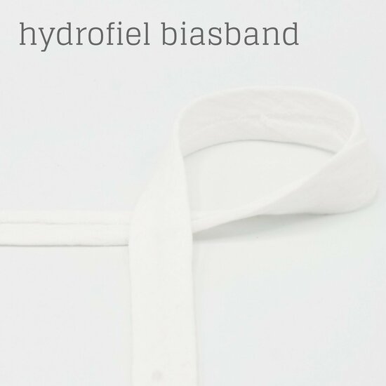 off white biasband gemaakt van hydrofiel Qjutie kids @kickenstoffen