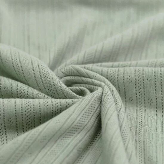 BEEBS dusty groen pointelle strepen tricot van KicKenStoffen