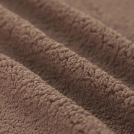 Curly-Teddy-Fabric-Dusty-Brown-kickenstoffen