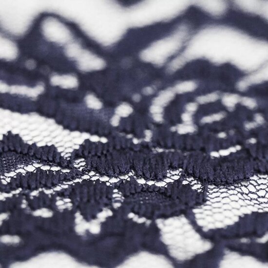 Lace-fabric-navy-kickenstoffen