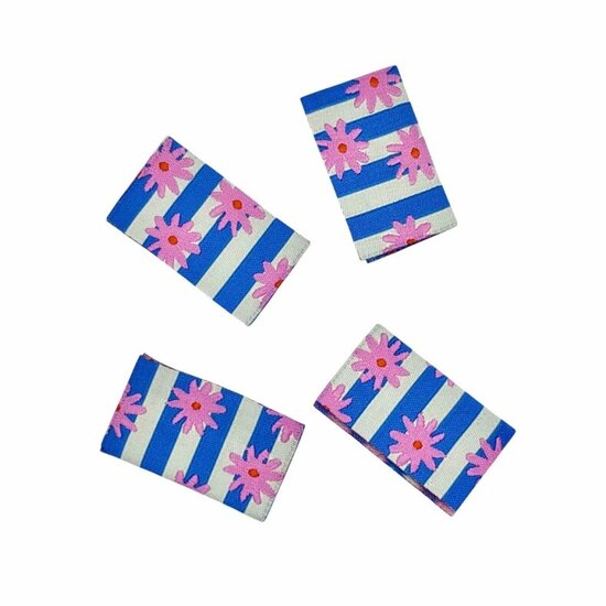 loop en label zijnaad labels Bloemen op blauw roze streepjes