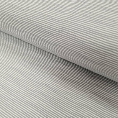 wit licht grijs mini streepjes - tricot (op=op)
