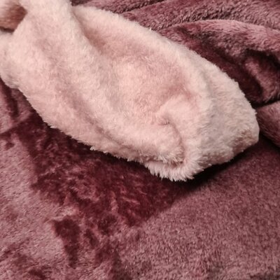 nog 95cm - roze (oud licht) - mauve dubbelzijdige wellness fleece (op=op)