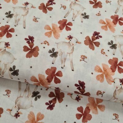 wit perzik kastanje schaapjes en bloemen digitaal katoen