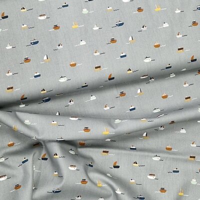 groen (zee) beige blauw geel terracotta bootjes en schepen digitaal biologisch poplin katoen (op=op)