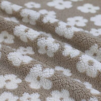 beige natural daisy bloemen babyteddy (op=op)