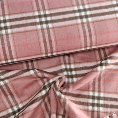 roze (blush) wit zwart ruiten dikke flanel (op=op)