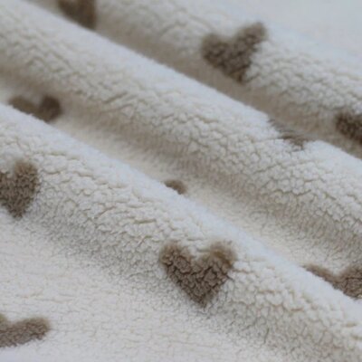 wit (natural) beige (donker taupe) Hartjes babyteddy (op=op)