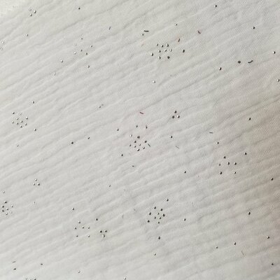 wit hydrofiel met zilveren studs