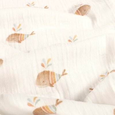 wit (off white) beige cacao Walvis in gekleurde zwembroek digitale hydrofiel 