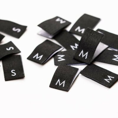 black white sewinglabels size XL 10pcs