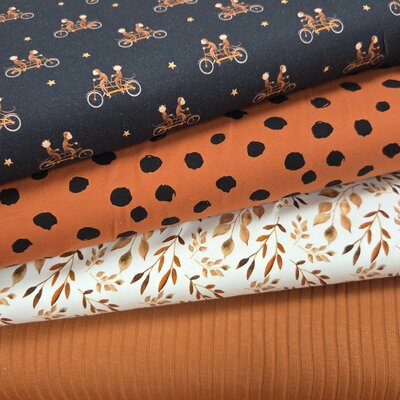 Stofpakket Cognac Apen en Blaadjes – tricot 4 x 1m (op=op)