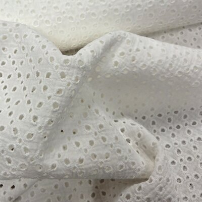 wit (off white) broderie Open Oogjes hydrofiel
